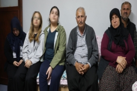 ADANA'DA PİKNİKTE ÖLDÜRÜLEN SEVDA'NIN ANNESİ: "KIZIM MEMUR OLUP BENİ HACCA GÖNDERECEKTİ" 22 YAŞINDAKİ SEVDA'NIN HAYALLERİ YARIM KALDI BABA ADEM DİNLER: "GİZLİ GİZLİ TAKİP ETMİŞ, ANLAMADIK"