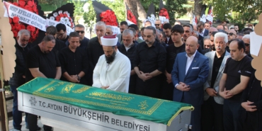 AYDIN'DA BAŞINDAN VURULMUŞ HALDE BULUNAN SARGIN SON YOLCULUĞUNA UĞURLANDI