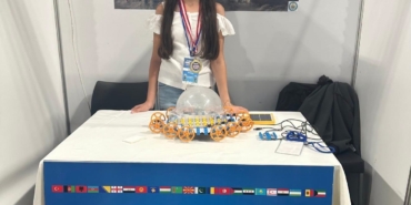 BAYBURTLU ÖĞRENCİDEN ULUSLARARASI BİLİM ŞENLİĞİNDE ÇİFTE ÜÇÜNCÜLÜK