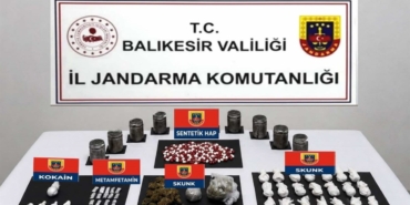 BALIKESİR'DE 13 İLÇEDE UYUŞTURUCU OPERASYONU; 46 ŞÜPHELİYE GÖZALTI