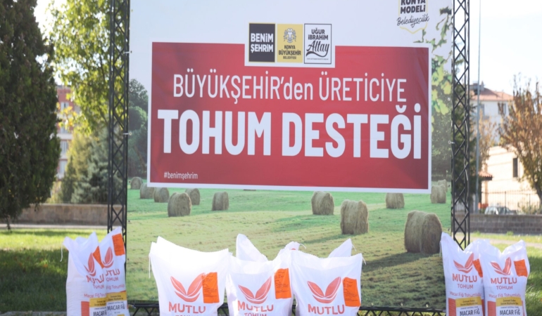 BAŞKAN ALTAY: "ÜRETİCİLERİMİZE BUGÜNE KADAR 1 MİLYON 214 BİN KİLOGRAM HİBE DESTEKLİ MACAR FİĞİ TOHUMU VERDİK"