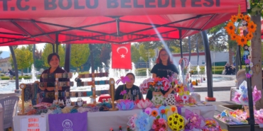 BOLU'DA KADINLARIN EL EMEĞİ ÜRÜNLERİ GÖRÜCÜYE ÇIKTI