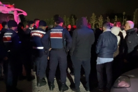 BURSA'DA MAAŞ KRİZİ, İŞÇİLER FABRİKAYI BASTI