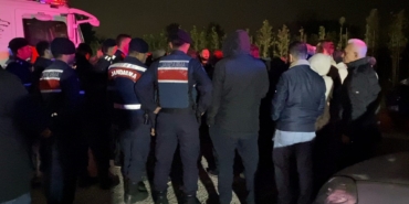 BURSA'DA MAAŞ KRİZİ, İŞÇİLER FABRİKAYI BASTI
