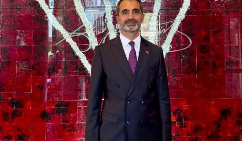 CHP DENİZLİ İL BAŞKANI AYHAN ORAN GÖREVİNDEN İSTİFA ETTİ