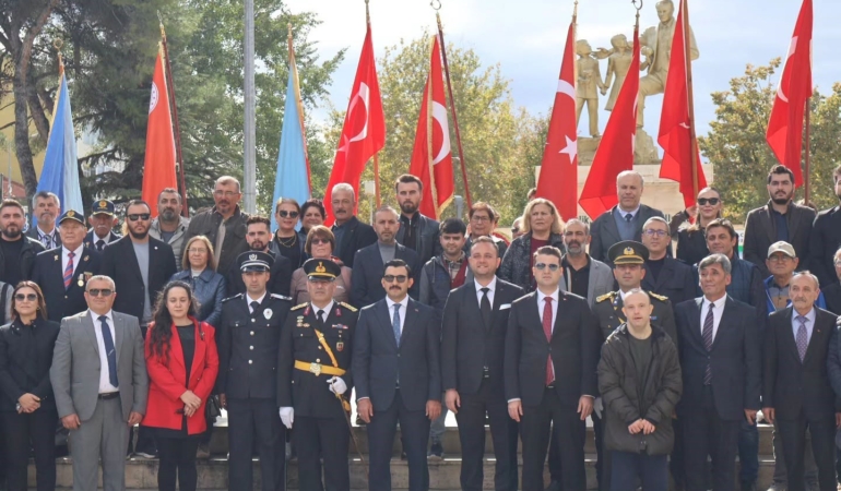 ÇİVRİL'DE 29 EKİM COŞKUSU TÖRENLERLE BAŞLADI