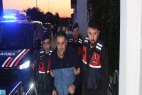 ÇUKUROVA BELEDİYESİ SORUŞTURMASINDA MEVCUT BAŞKAN EMRAH KOZAY DAHİL 34 ŞÜPHELİ TUTUKLANDI