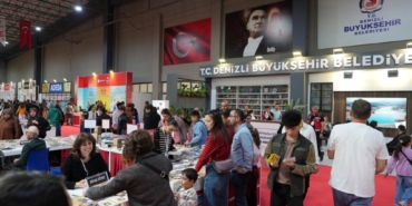 DENİZLİ TÜYAP KİTAP FUARI REKOR KATILIMLA SONA ERDİ