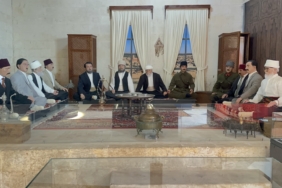 DEPREMDE HASAR ALAN ŞANLIURFA KURTULUŞ MÜZESİ RESTORASYON SONRASI YENİDEN ZİYARETE AÇILDI