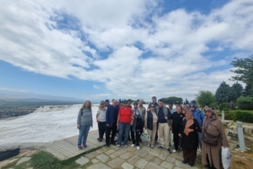 ENGELSİZ YAŞAM MERKEZİ ÖĞRENCİ VE AİLELERİ PAMUKKALE VE BULDAN'I KEŞFETTİ