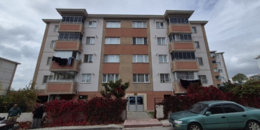 ESKİŞEHİR'DE 2 YAŞINDAKİ ÇOCUK 4 KATLI BİNADAN DÜŞTÜ