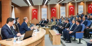 HAKKARİ'DE YATIRIMLARIN TOPLAM BEDELİ 70 MİLYAR TL'Yİ AŞTI