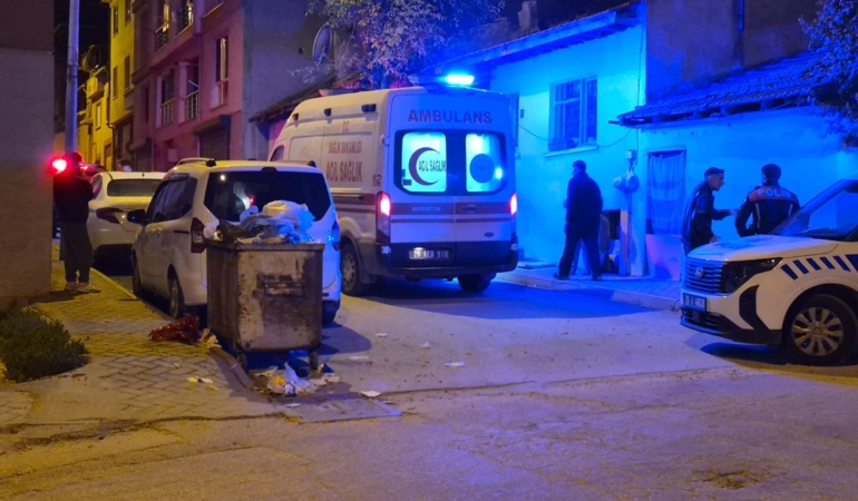 HANE BASKINI İHBARI EKİPLERİ TEYAKKUZA GEÇİRDİ