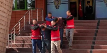 ISPARTA'DA DOLANDIRICILIK VE MOTOSİKLET HIRSIZLIĞI OLAYLARINDA 4 ŞÜPHELİ YAKALANDI