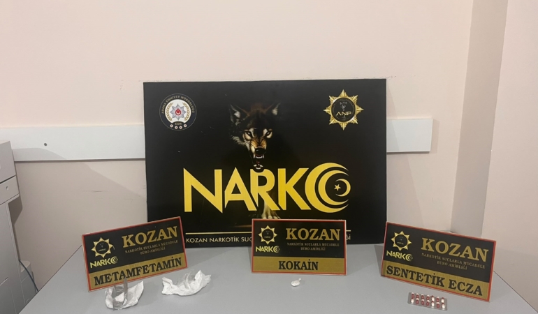 KOZAN'DA 18 ARACA YÜKSEK SESLE MÜZİK VE ABARTI EGZOZ KULLANIMINDAN 338 BİN TL CEZA