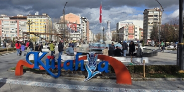 KÜTAHYA, 'TÜRKİYE'NİN EN MUTLU 5'İNCİ ŞEHRİ' OLDU