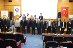 KÜTAHYA'DA EVLİYA ÇELEBİ SEMPOZYUMU DÜZENLENDİ