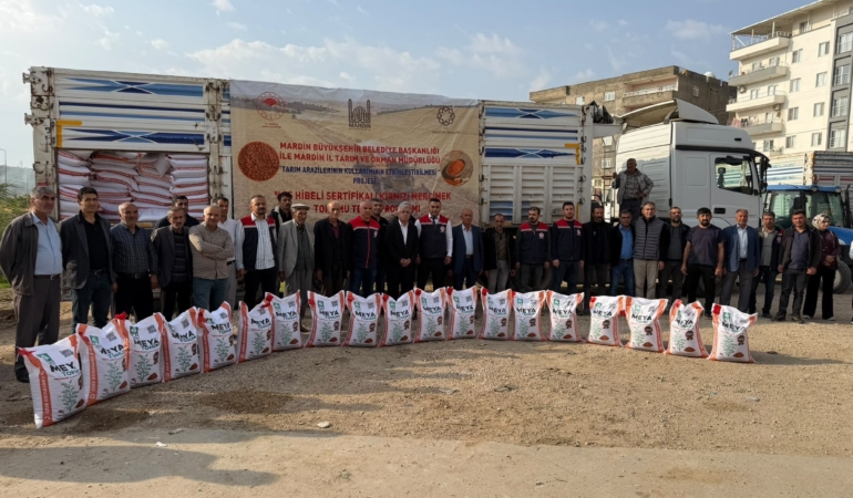 MAZIDAĞI'NDA 167 ÇİFTÇİYE 40 TON MERCİMEK TOHUMU DESTEĞİ