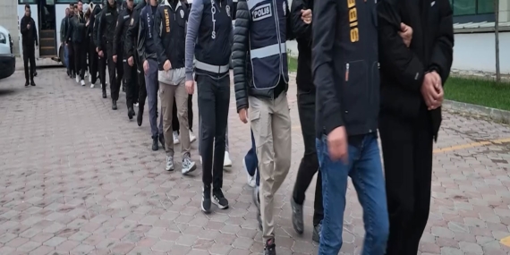 8 İlde Yasa Dışı Bahis Operasyonu: 1,2 Milyar Liralık Para Trafiği Deşifre Edildi