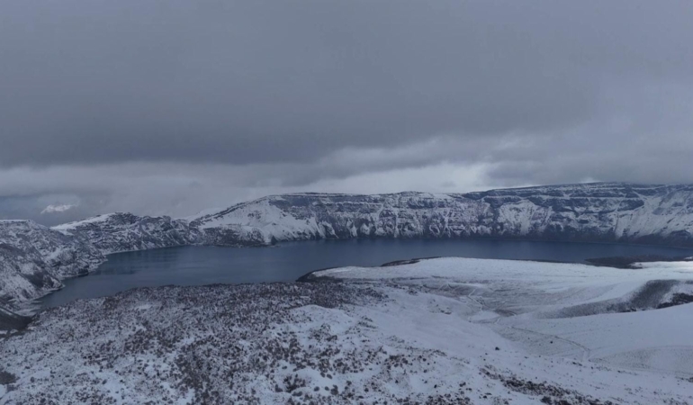 NEMRUT KALDERASI BEYAZA BÜRÜNDÜ