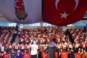 ONİKİŞUBAT'TA BİN 300 ÖĞRENCİ CUMHURİYET İÇİN AYNI SAHNEDE BULUŞACAK