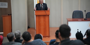 PROF. DR. DURMUŞ BOZTUĞ, TÜRK İRFAN GELENEĞİNİN TARİHSEL İZLERİNİ ANLATTI