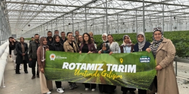 SAMSUN'DA ÜRETİCİLER MODERN TARIMI YERİNDE ÖĞRENİYOR