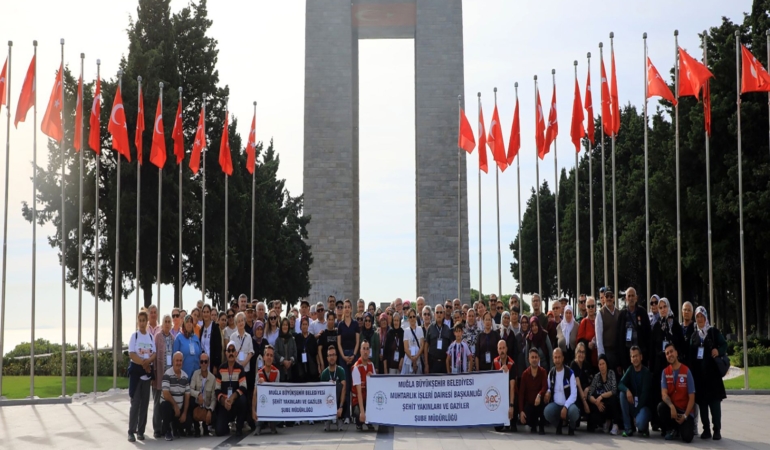 ŞEHİT AİLELERİNDEN ÇANAKKALE ZİYARETİ