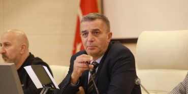 ŞEHZADELER BELEDİYESİ'NİN 2027 YILI BÜTÇESİ OY BİRLİĞİYLE KABUL EDİLDİ