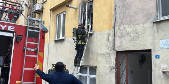 Sinop’ta Kombinin Elektrik Bağlantısı Yangına Neden Oldu