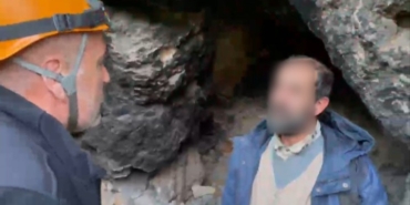 ULUDAĞ'DA MAĞARAYA SIĞINAN YAŞLI ADAM İÇİN SEFERBER OLDULAR YAŞLI ADAM TÜM ÇABALARA RAĞMEN ŞEHRE DÖNMEK İSTEMEDİ