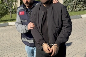 ÜZERİNDE UYUŞTURUCU HAP ELE GEÇEN ŞAHIS GÖZALTINA ALINDI