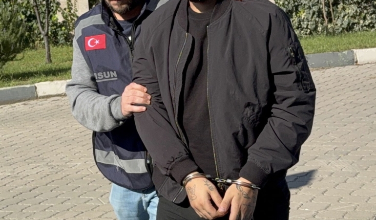 ÜZERİNDE UYUŞTURUCU HAP ELE GEÇEN ŞAHIS GÖZALTINA ALINDI